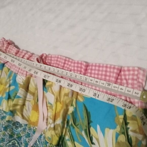 Pretty handmade hippie tiered skirt with lace and stretch waistband - Picture 4 of 5